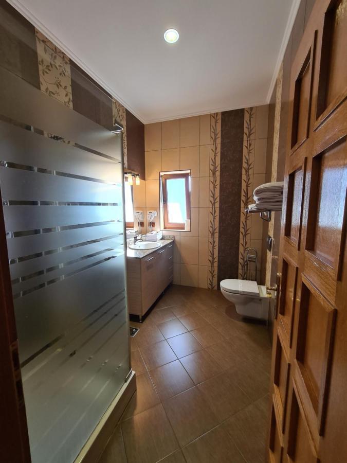Hotel Bulevard Făgăraş المظهر الخارجي الصورة