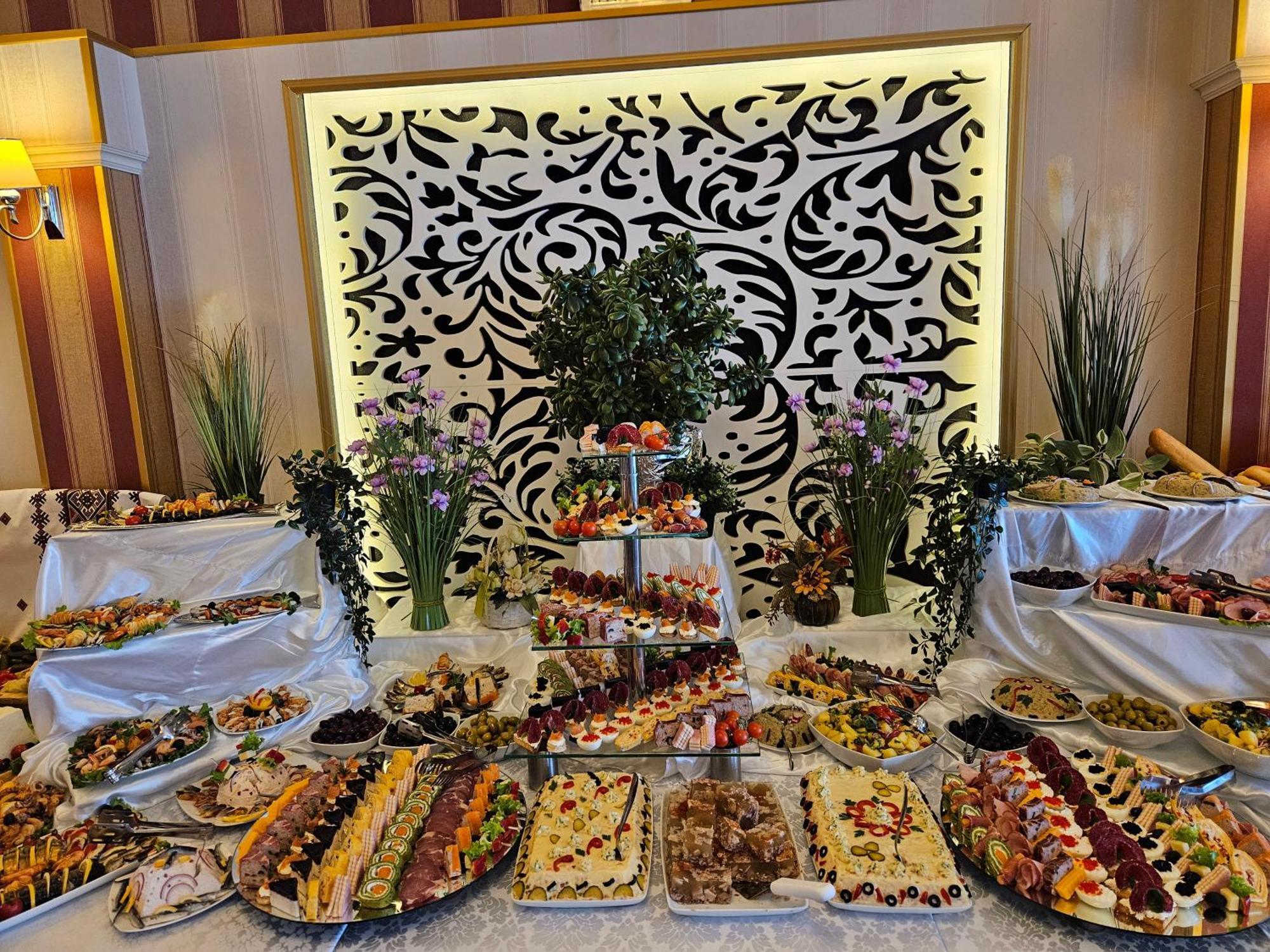 Hotel Bulevard Făgăraş المظهر الخارجي الصورة