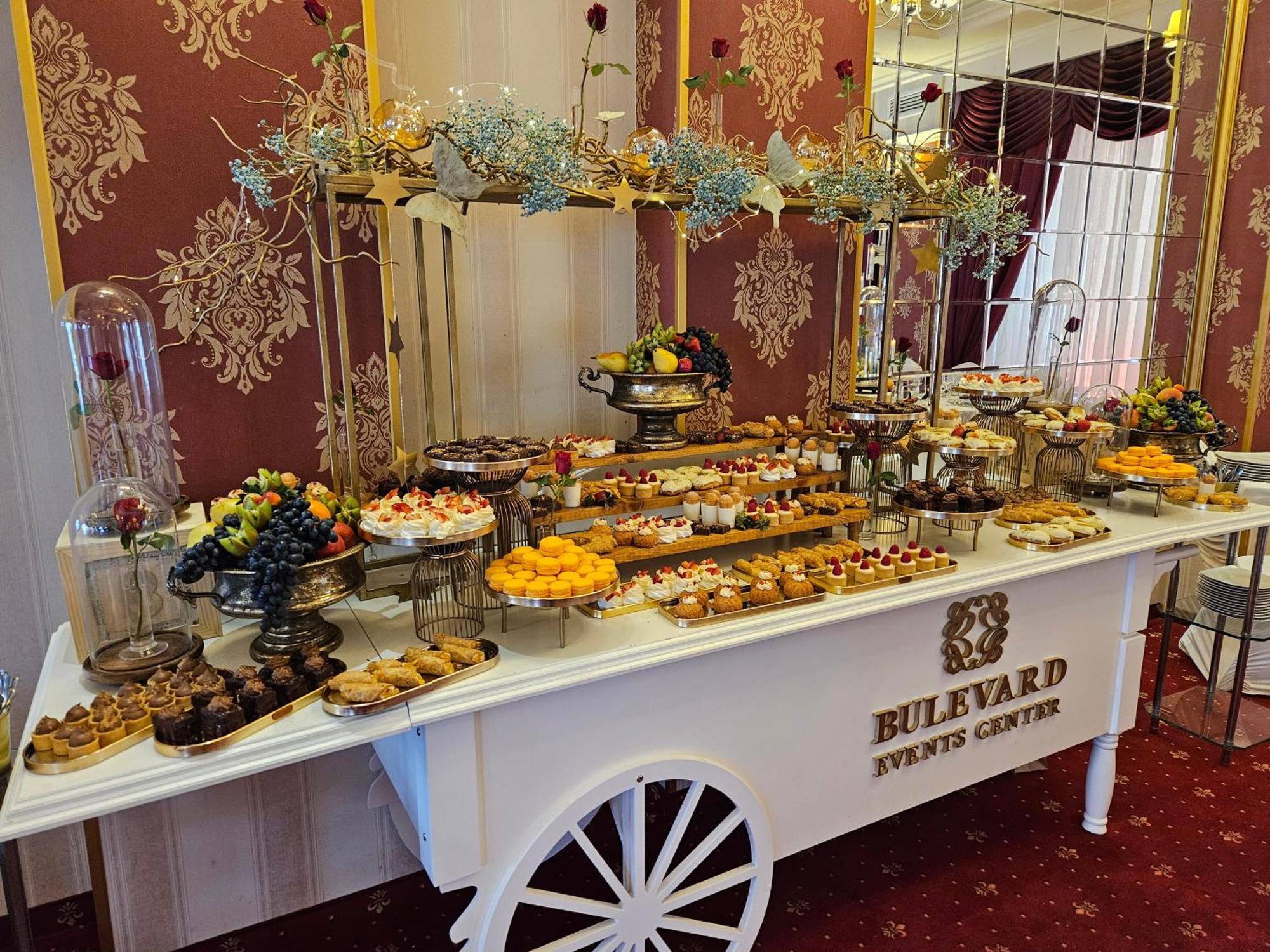 Hotel Bulevard Făgăraş المظهر الخارجي الصورة